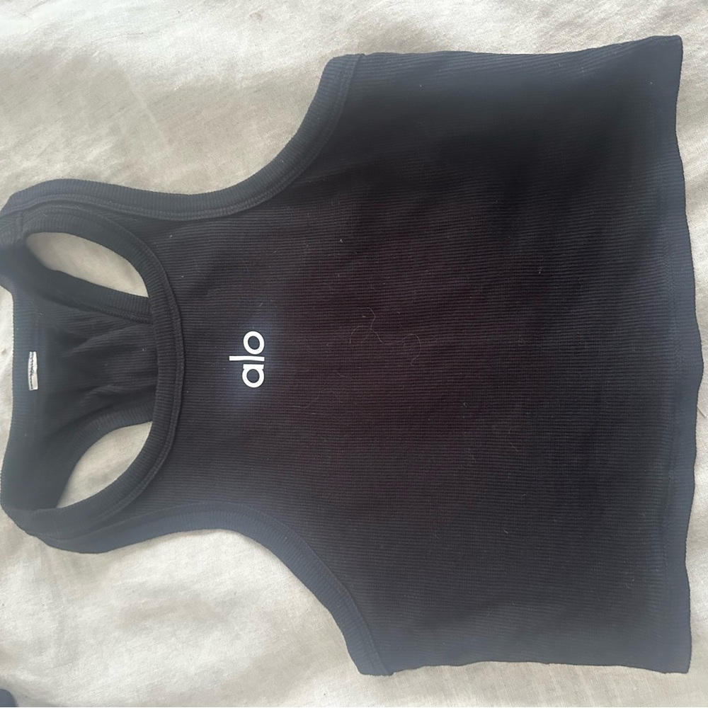 ALO Yoga Black Fitted Crop Tank Top - Picture 2 of 2